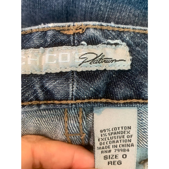 Chico's Platinum straight leg low rise stretchy jeans size 0 - Picture 3 of 5